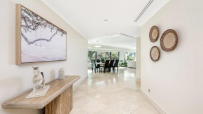 Unit 19 - - 3 Bed Part Ocean View